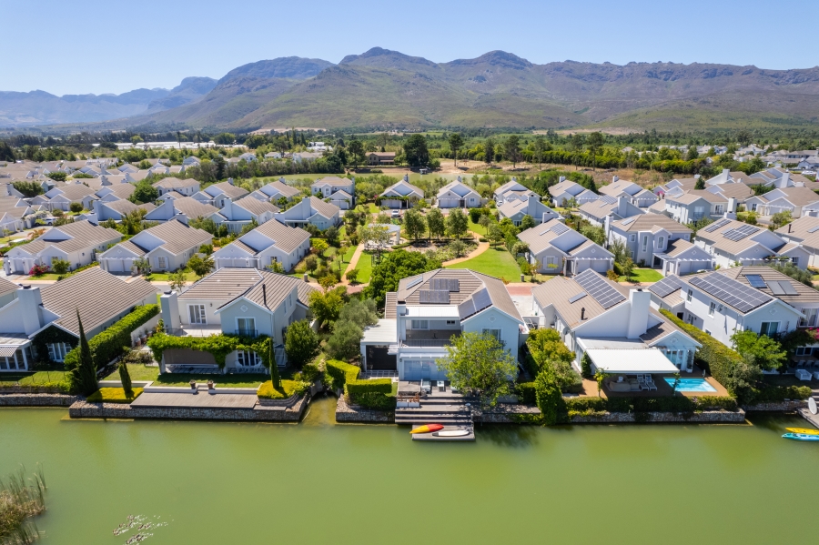 4 Bedroom Property for Sale in Val De Vie Estate Western Cape
